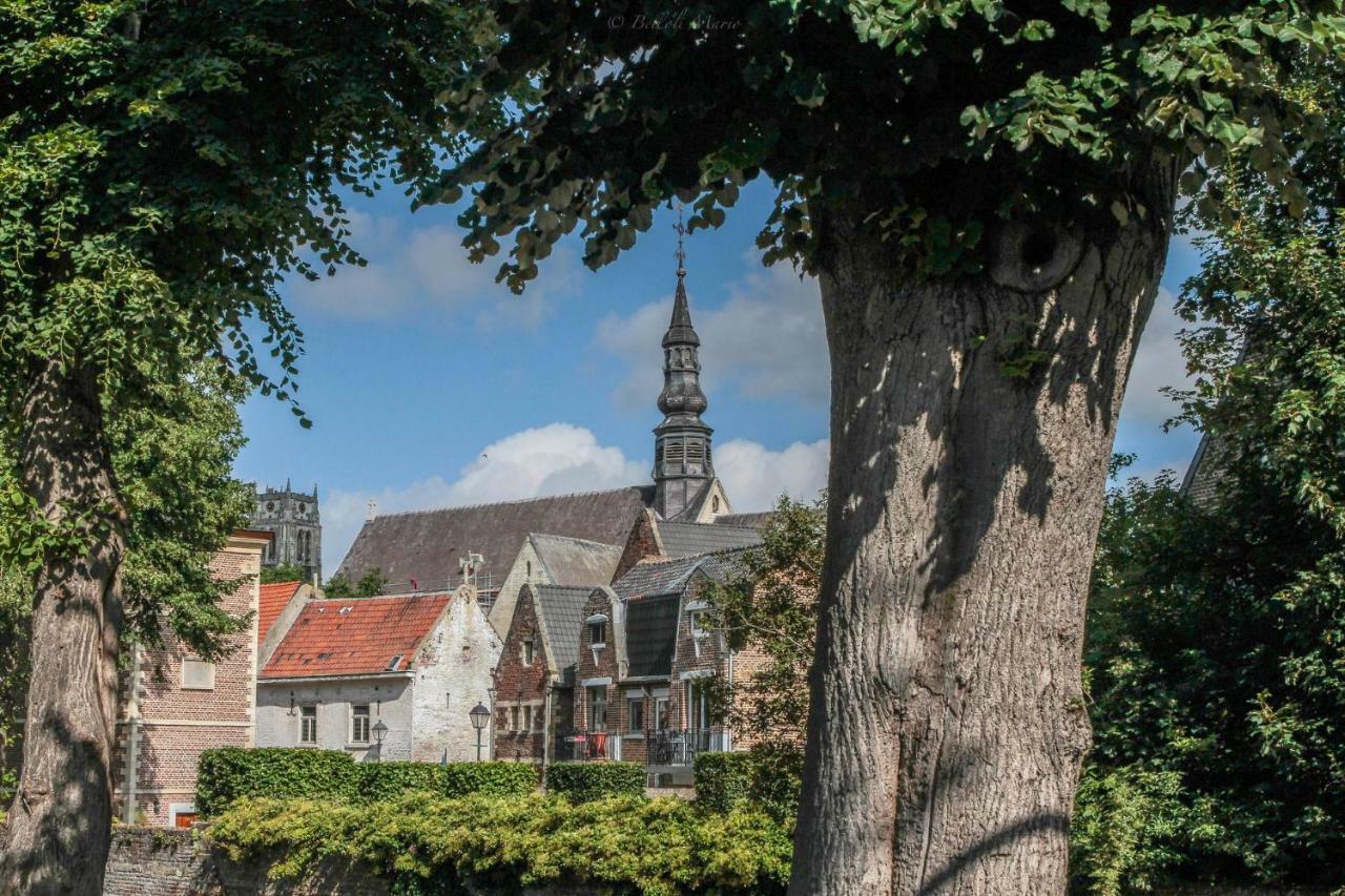 Apartamento Het Begijnhof Tongeren Center Exterior foto